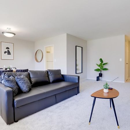 Style And Convenience Apartment At Crystal City Арлінгтон Екстер'єр фото