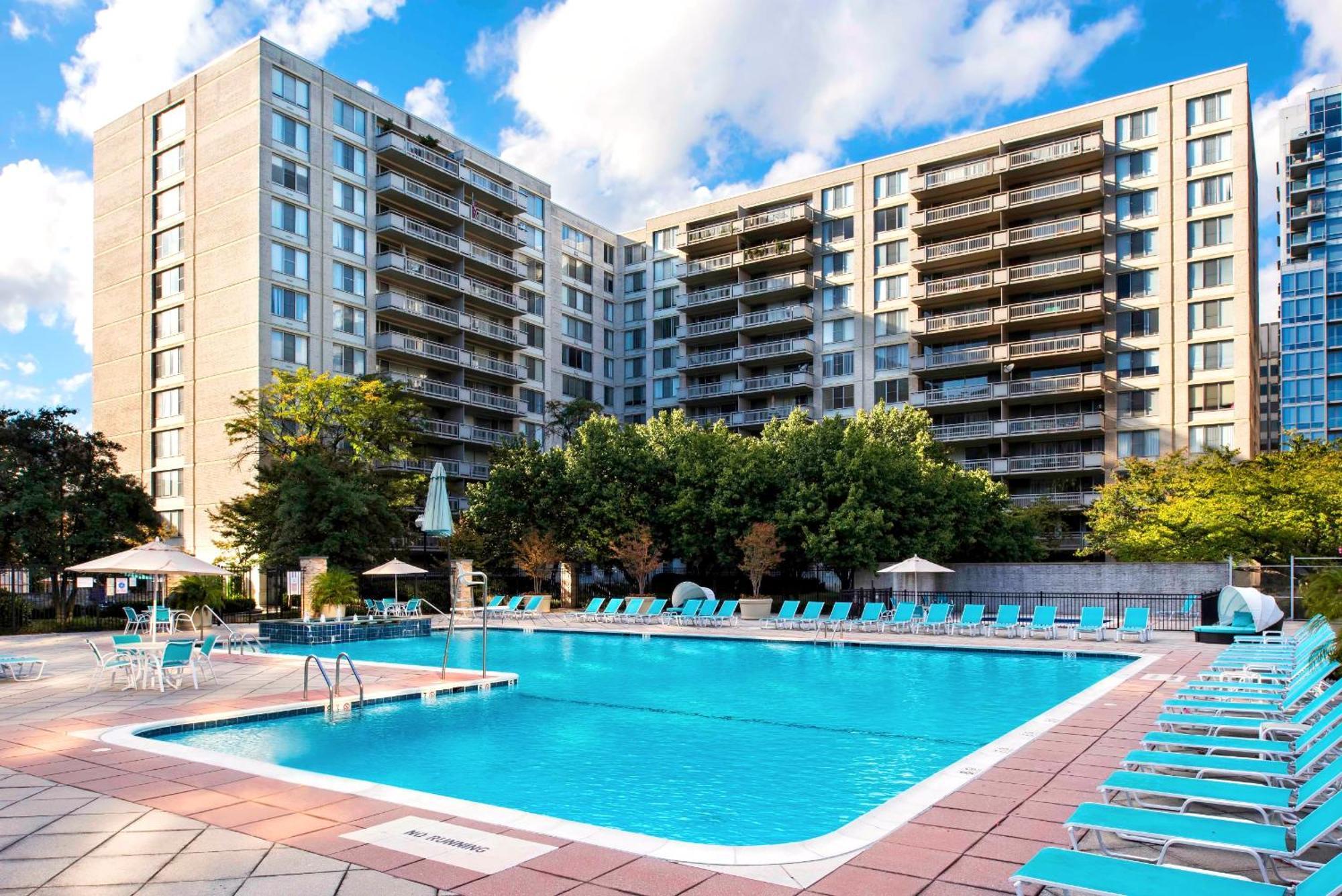 Style And Convenience Apartment At Crystal City Арлінгтон Екстер'єр фото
